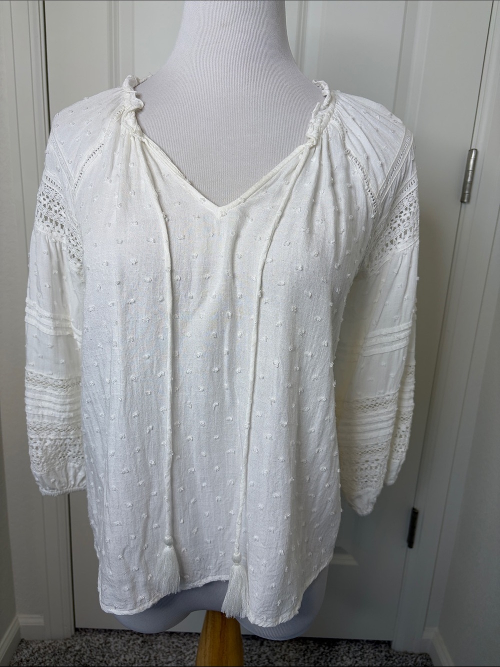Lovestitch White Swiss Dot Crochet Lace Boho Peasant Blouse Medium